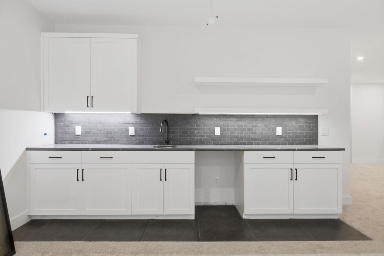 Lower-level wet bar